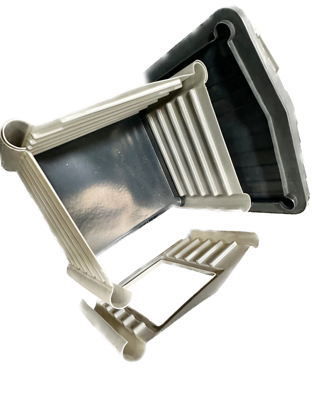 PIONEER Collapsible Dog Kennel Plastic Dog Kennel Durable Dog Kennel — Pioneer Plastics