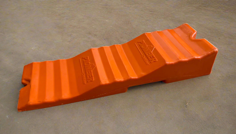Pioneer Outdoor Vehicle Levelling Block